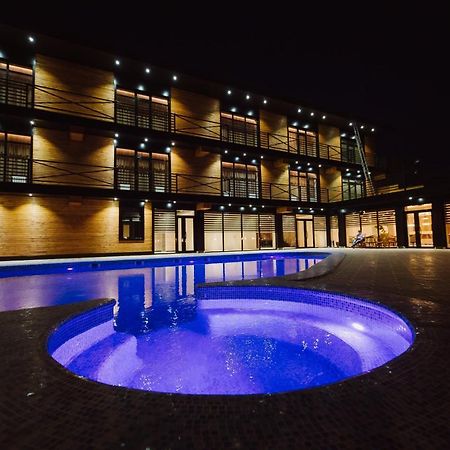 Barhat Hotel & Spa Taraz Zewnętrze zdjęcie