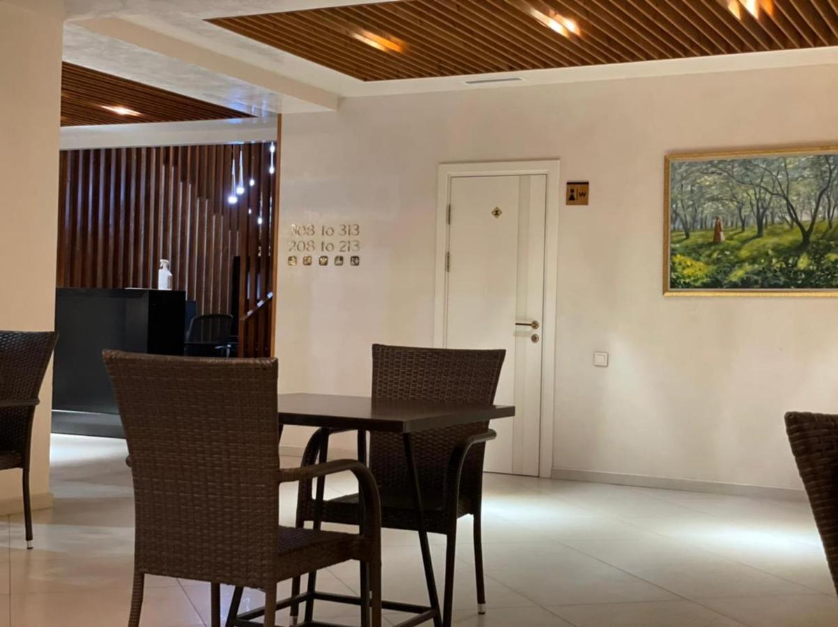 Barhat Hotel & Spa Taraz Zewnętrze zdjęcie