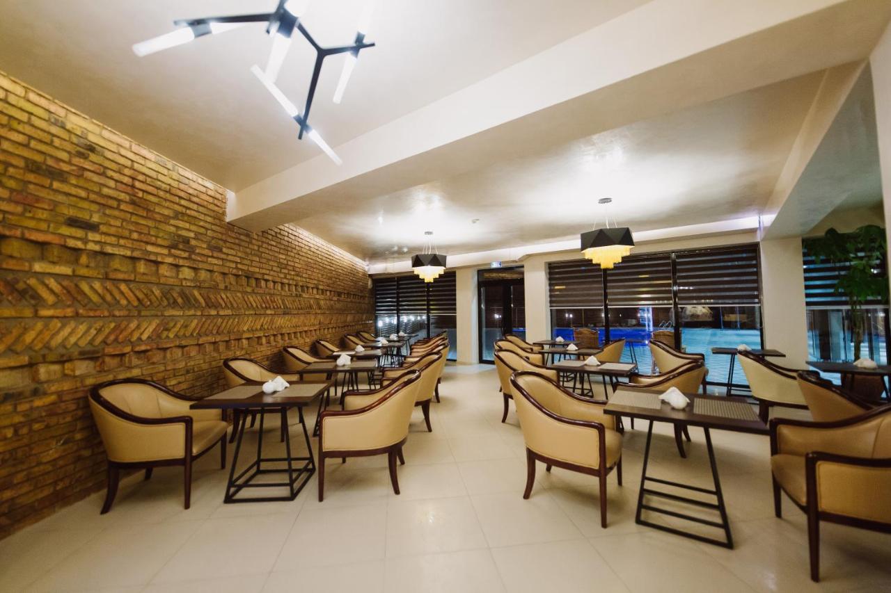 Barhat Hotel & Spa Taraz Zewnętrze zdjęcie